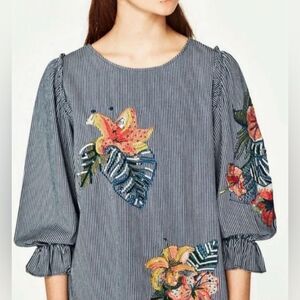 Zara floral embroidered Denim balloon sleeve Top Size Xs